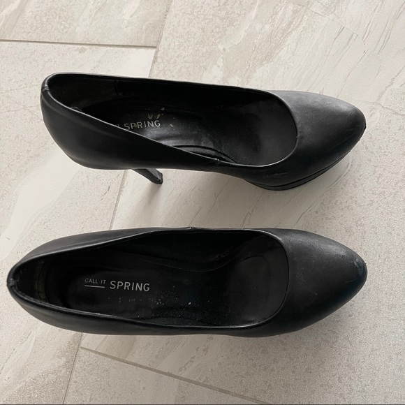 Black Pumps Heels - Picture 6 of 6